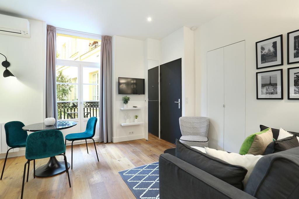 Résidence Blanche Paris Extérieur photo