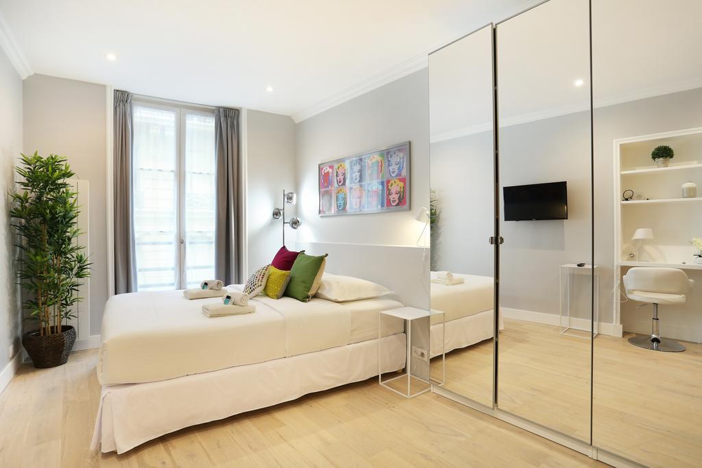Résidence Blanche Paris Extérieur photo